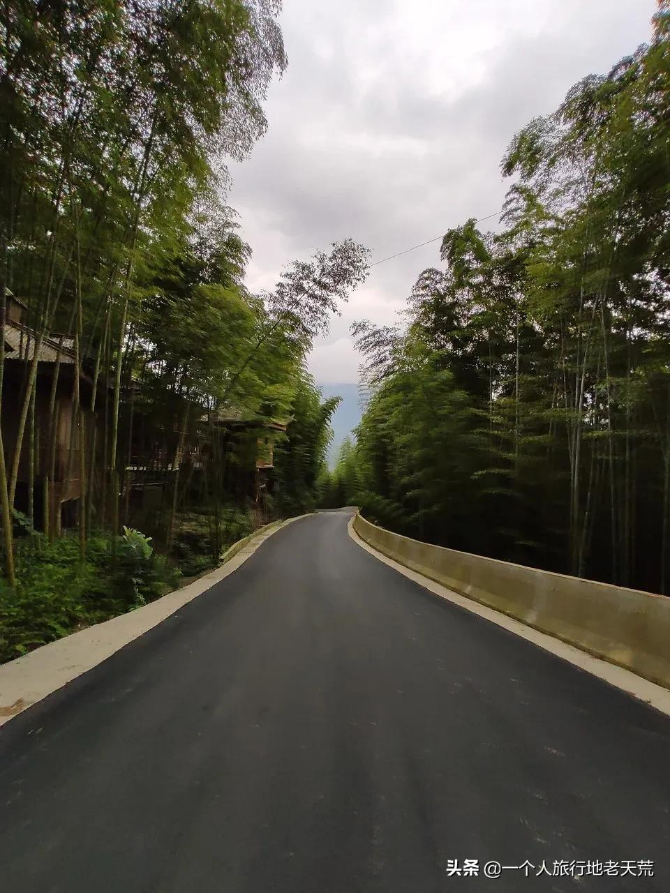 李子柒“隱居”地公開,這座比成都還安逸的城市,究竟是什麼地方