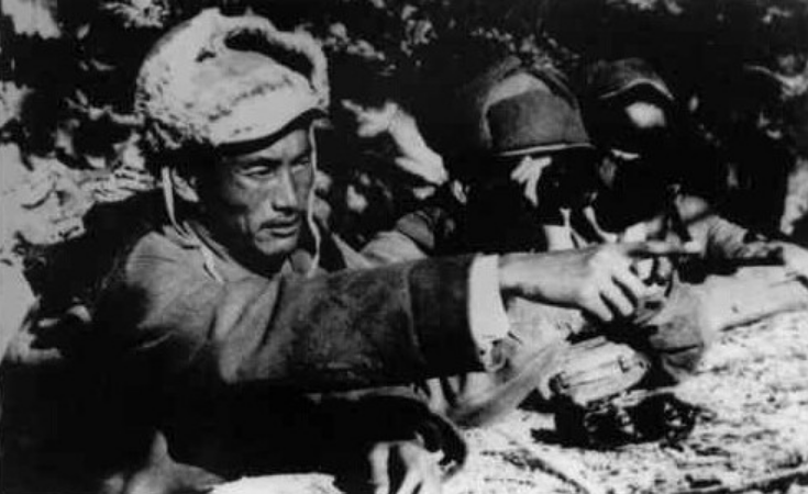 对越反击战，125师一个团主动撤回国，许世友大怒：杀他们的头