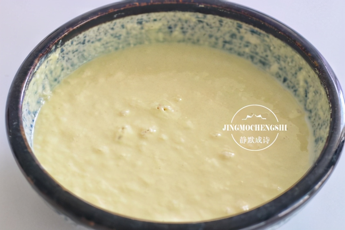 用牛奶做1款元氣美食，香甜軟糯，大人孩子都愛吃，過年做起來