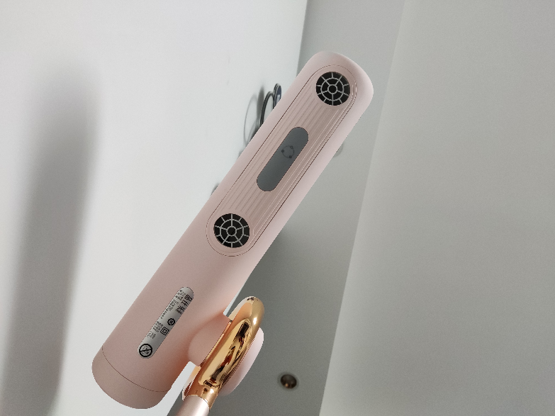 直男不知女神苦，吹发才知长发难，立式吹风机“拯救女神机”