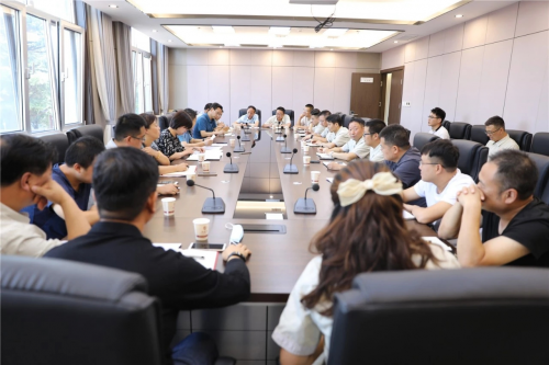 西凤股份公司三万吨制酒车间投产协调会召开