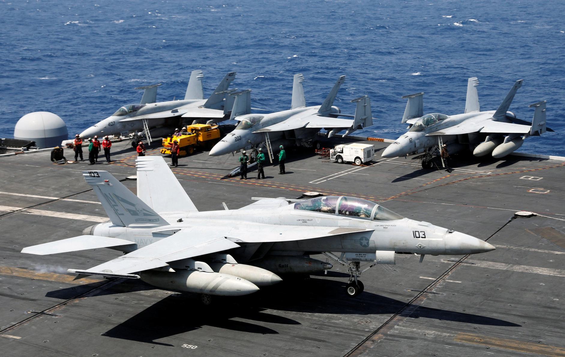 “双航母时代”不远了？印度国产航母终于传来