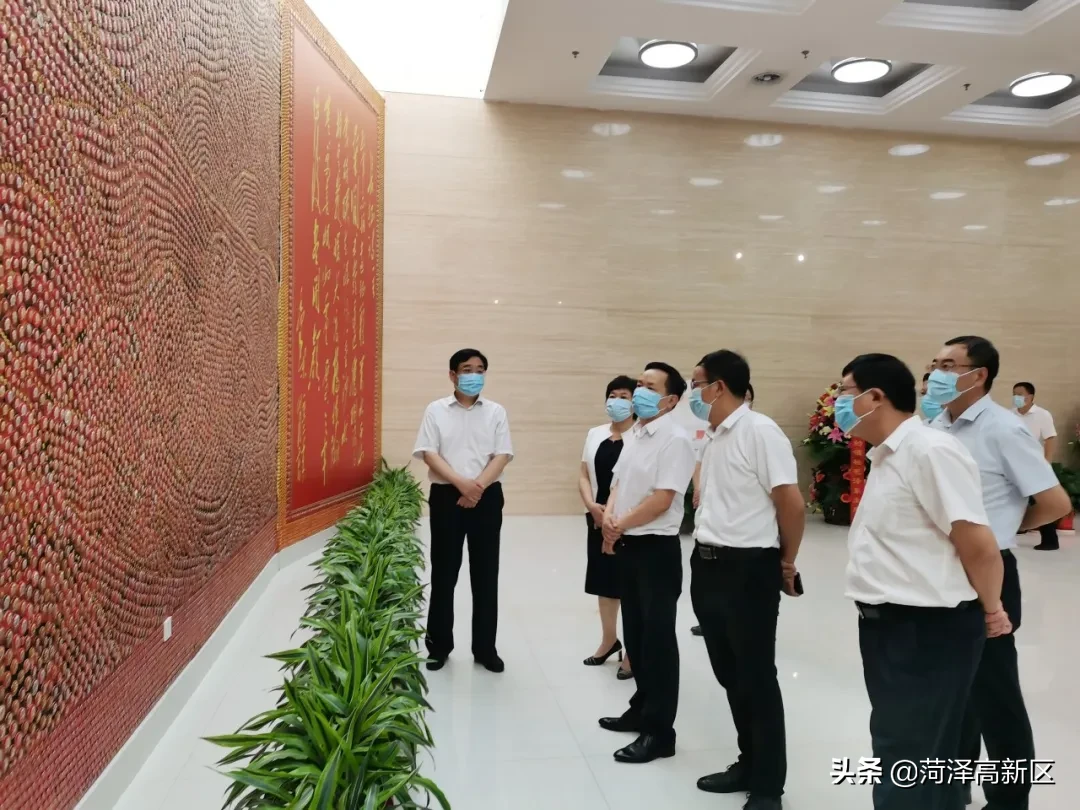 罗欣制药徐英明一行莅临山东步长医药产业园参观调研交流