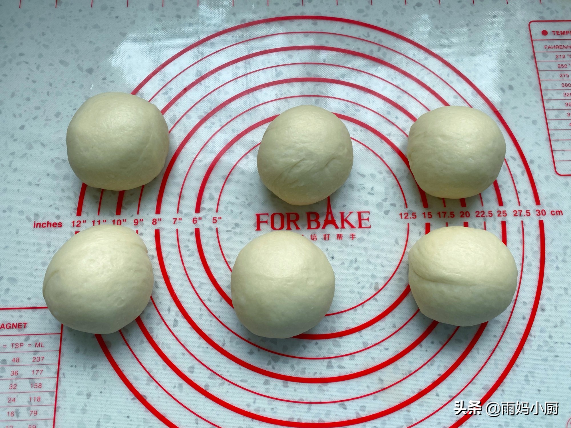 椰蓉小麵包按這個配方做，鬆軟拉絲又美味，零難度新手一次成功