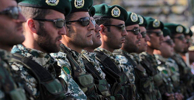 美国军事实力全球第一，伊朗为何坚决不低头？手握三张王牌