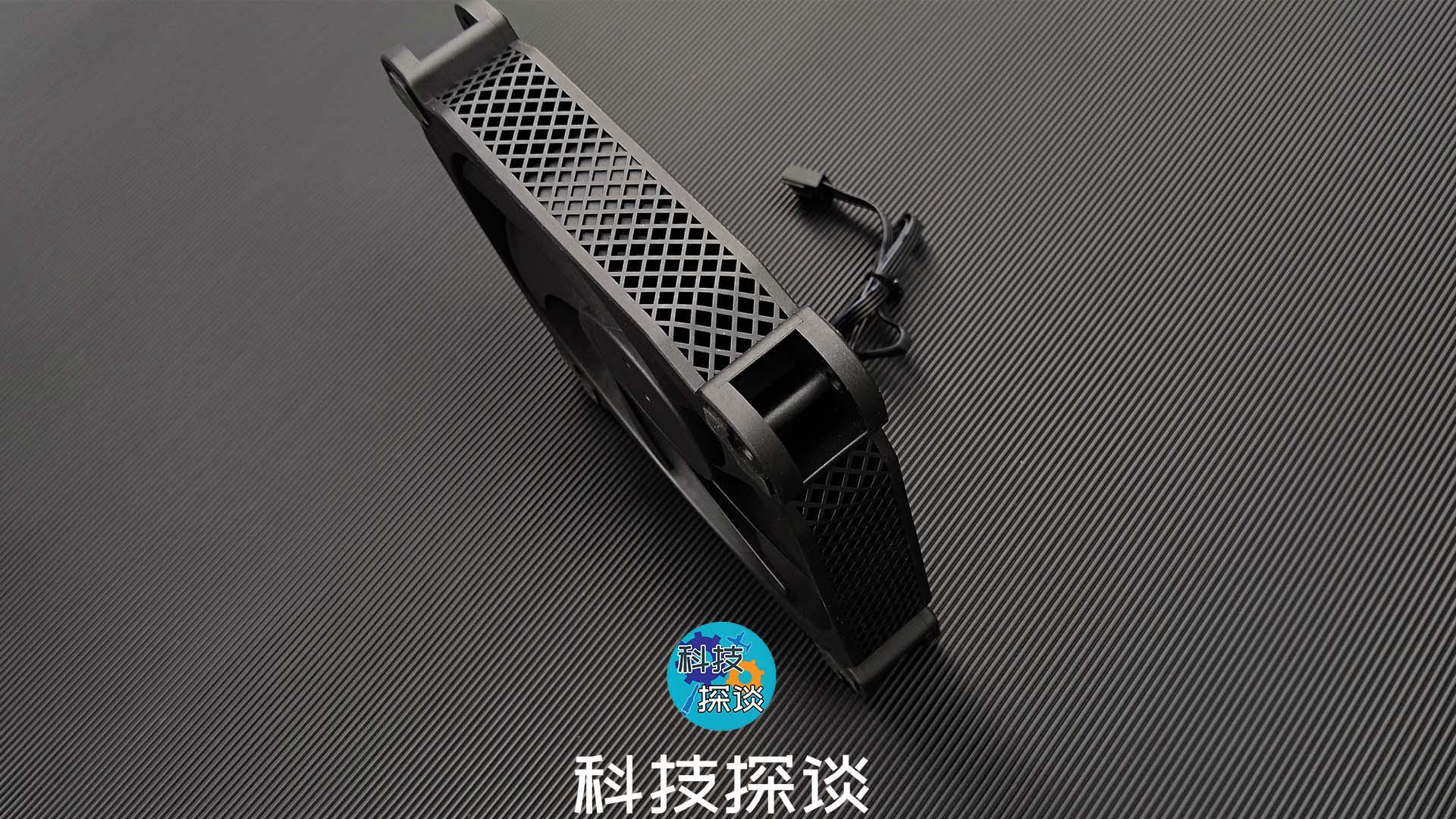 石墨烯涂层加身，14厘米散热风扇，乔思伯HX6250压制CPU只要单塔