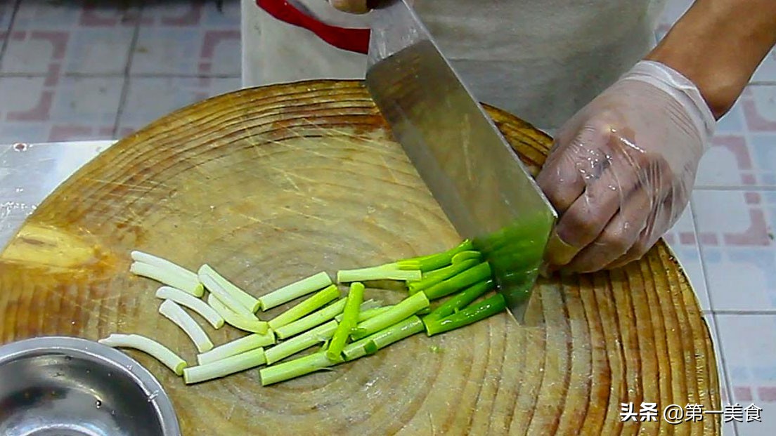 图片[5]-大厨教你风味大排新吃法 全家人都爱吃-起舞食谱网