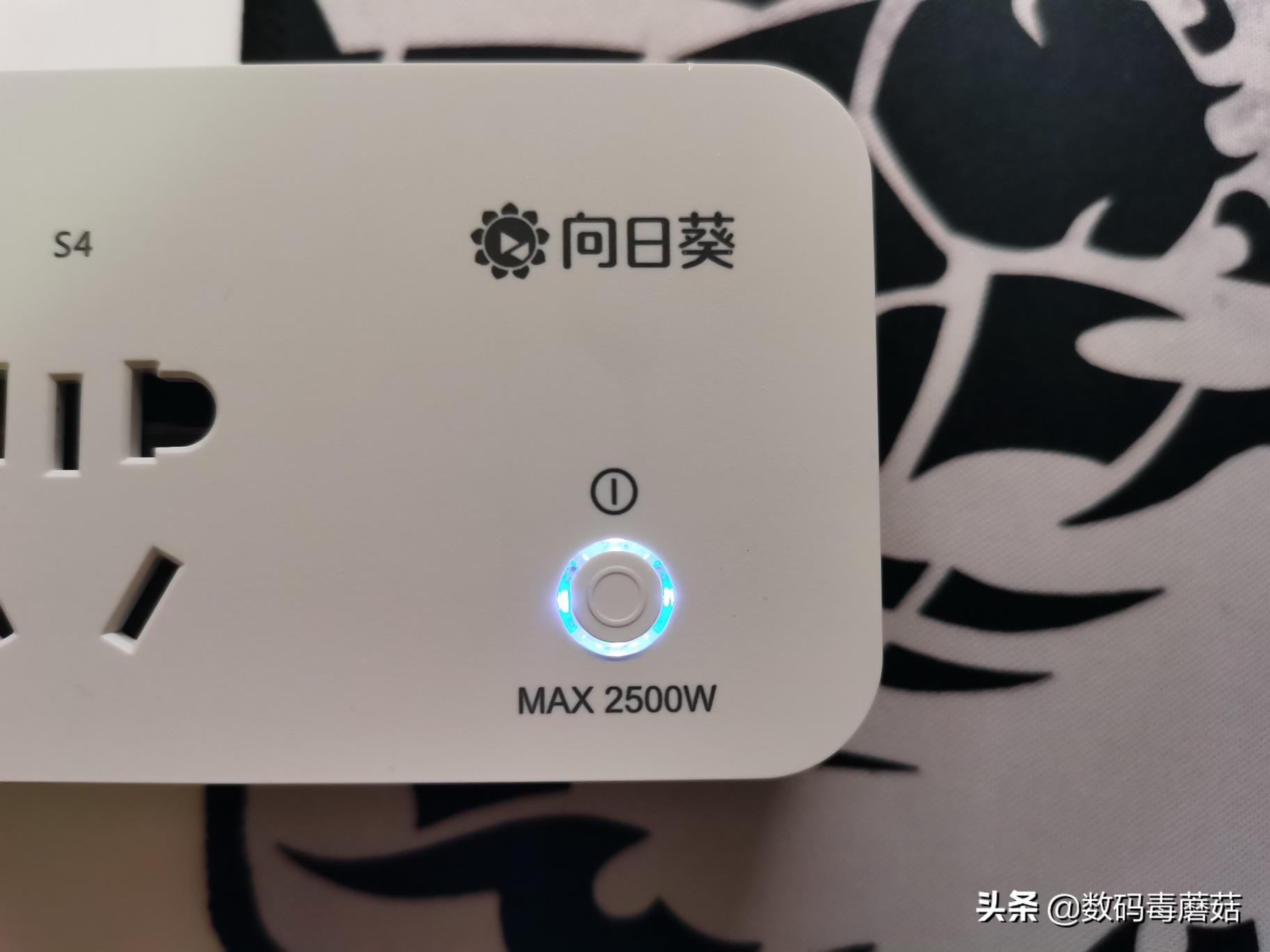 智能插座的大表哥：向日葵智能插線板P1拆解小測