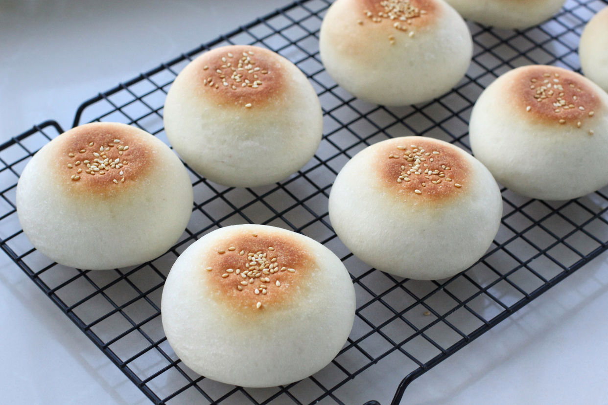 自制健康美味的日式芋泥饼，暄软香甜无任何添加，一出炉就吃仨