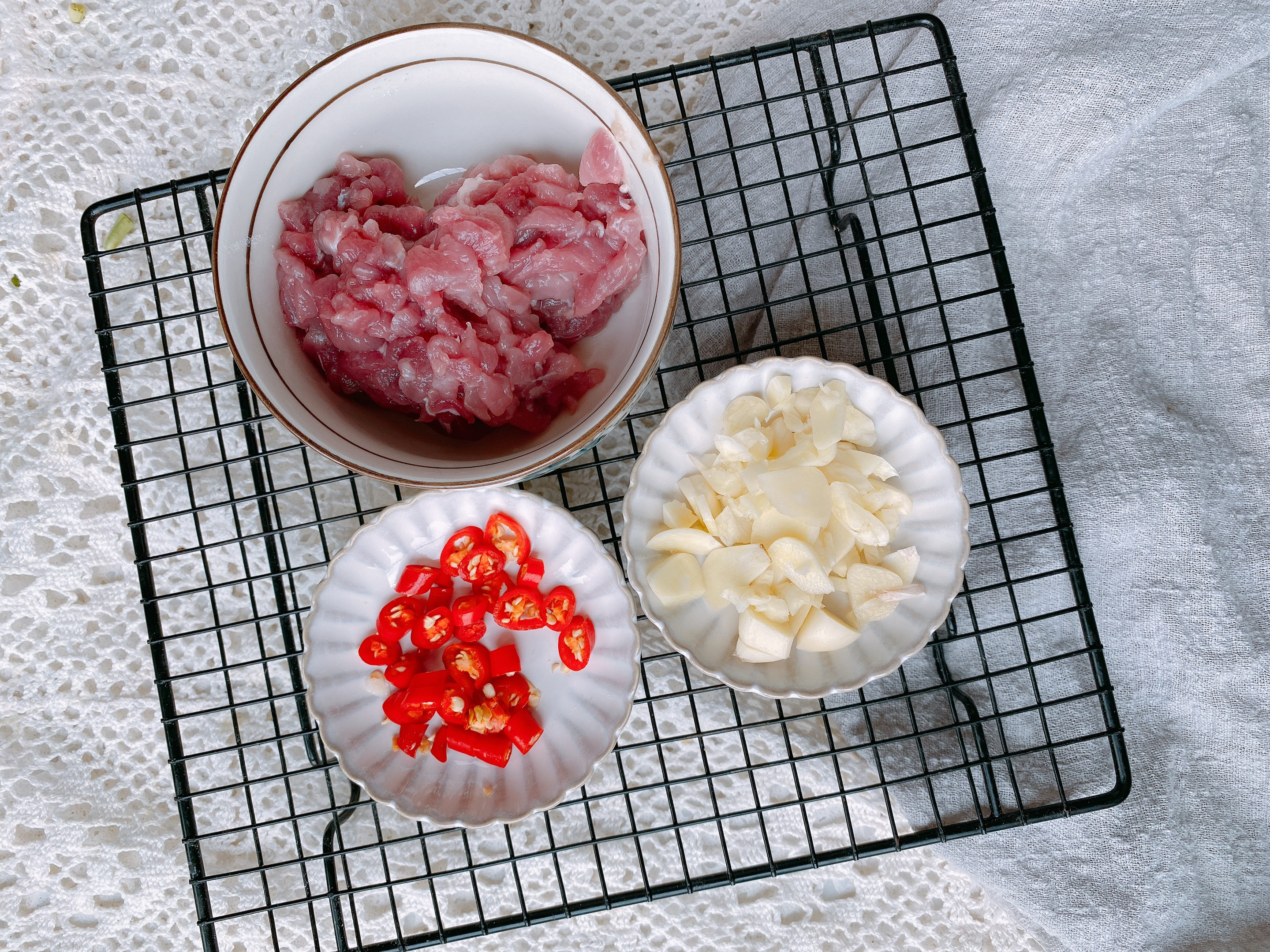 大厨教我的爆炒豆角，怪不得自己做得不好吃，原来是少了关键2步