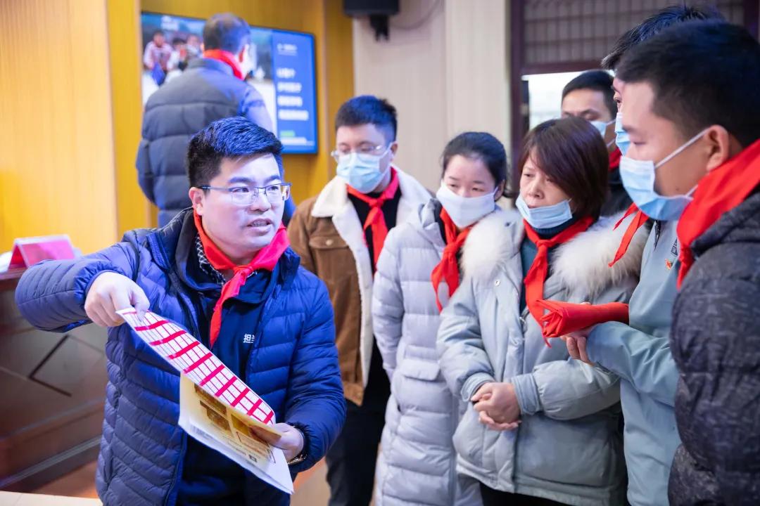 传递阅读力量，猫先生公司集团“书窝计划”捐赠仪式圆满结束