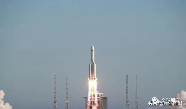 运力比长征五号大3倍，我国载人登月将用这款火箭