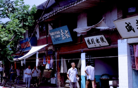 2021年的多少钱，相当于2000年的1000元？网友：变化真大