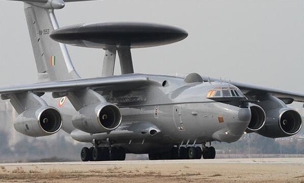 乌克兰又来送大礼！只要200亿到账，全球先进航发工厂搬回家