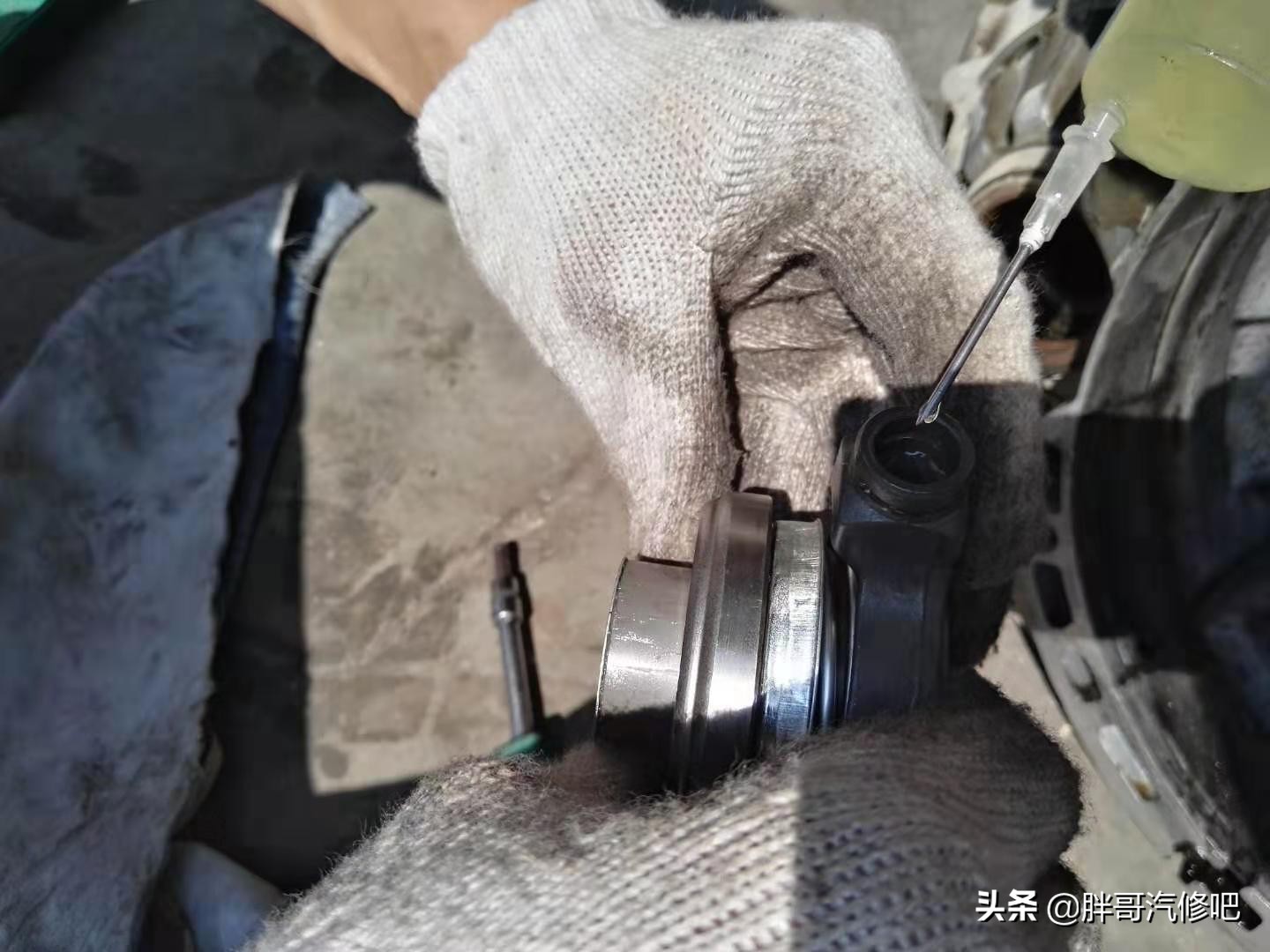 图片[10]_汉腾X7离合器分泵漏油维修步骤_5a汽车网