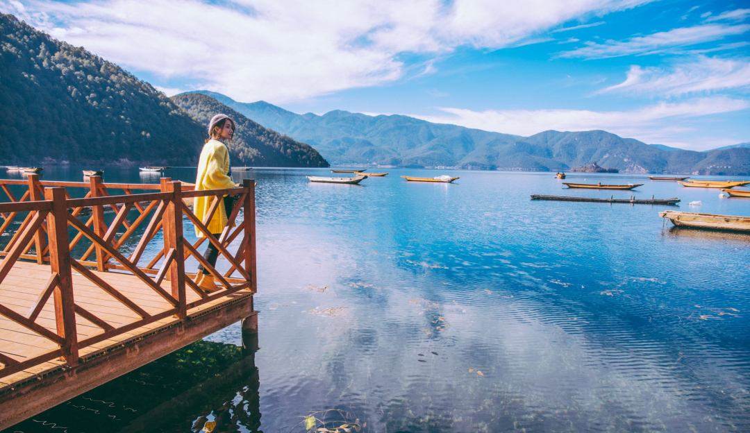 Coming to Lugu Lake will make people wonder if they are willing to forget the time and forget themselves in their dreams