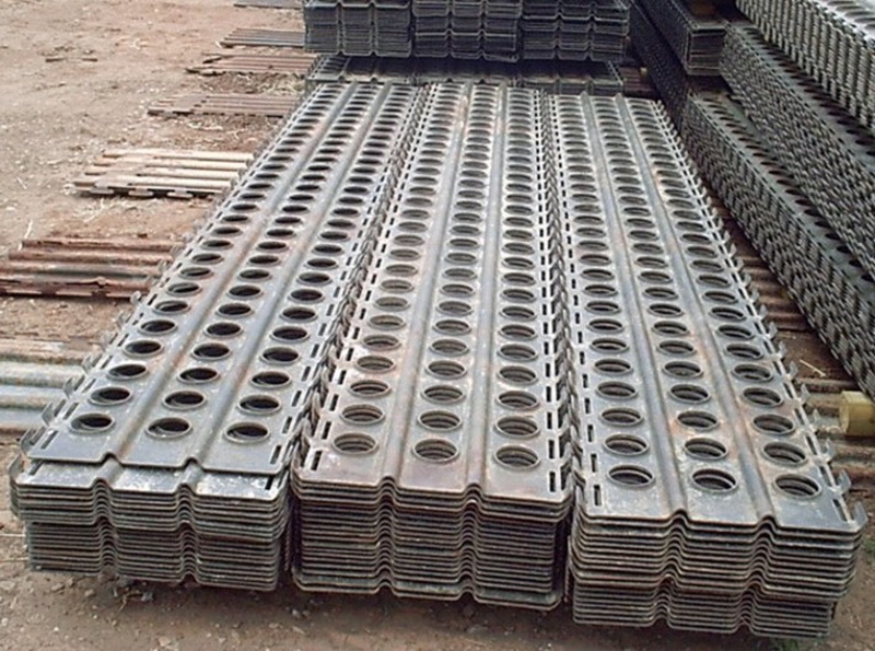 铺就胜利之路，不起眼却立下大功的洞洞板简易