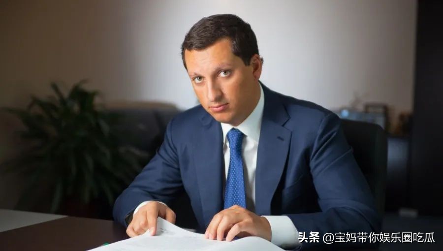 普京的两个美貌女儿被隐藏保护30年，爱情选择却