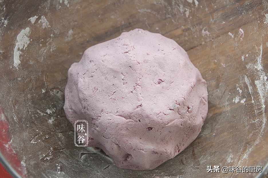 中秋节快到了，不用烤箱也能做月饼，配方比例告诉你，营养好吃