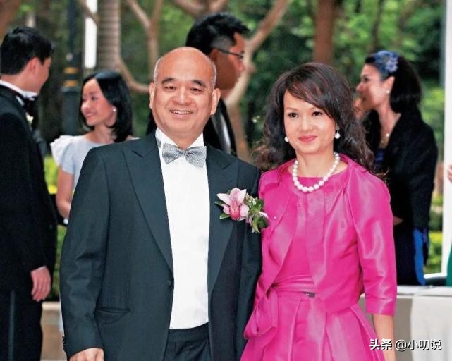 郑裕彤盖楼收租，怕儿子不堪重任败光家产，孙子破富不过三代魔咒