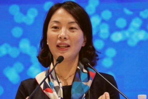 20年前阿里的前台小妹，马云给了0.2%的股份，现