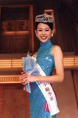 42岁胡杏儿否认抑郁！自曝独立带娃不请保姆，曾