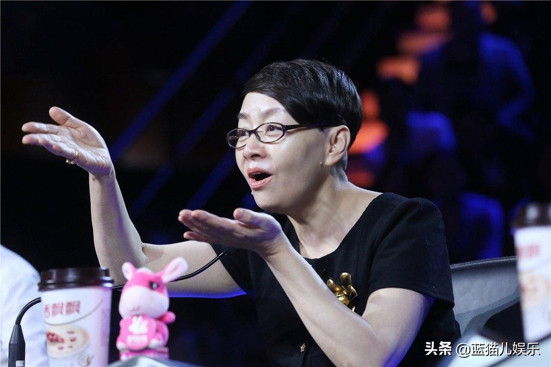 宋丹丹退了，赵本山隐了，陈佩斯自己玩，谁来