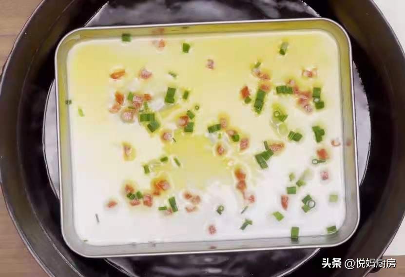 吃了20多年肠粉，才知道做法这么简单，鲜香嫩滑，5分钟就出锅