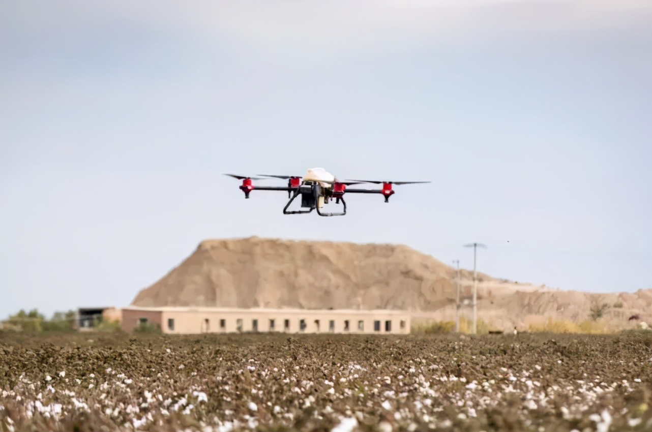 Is north fought drive navigation, automatically, unmanned aircraft... is high-tech aided blast does Xinjiang cotton have much ox? 
