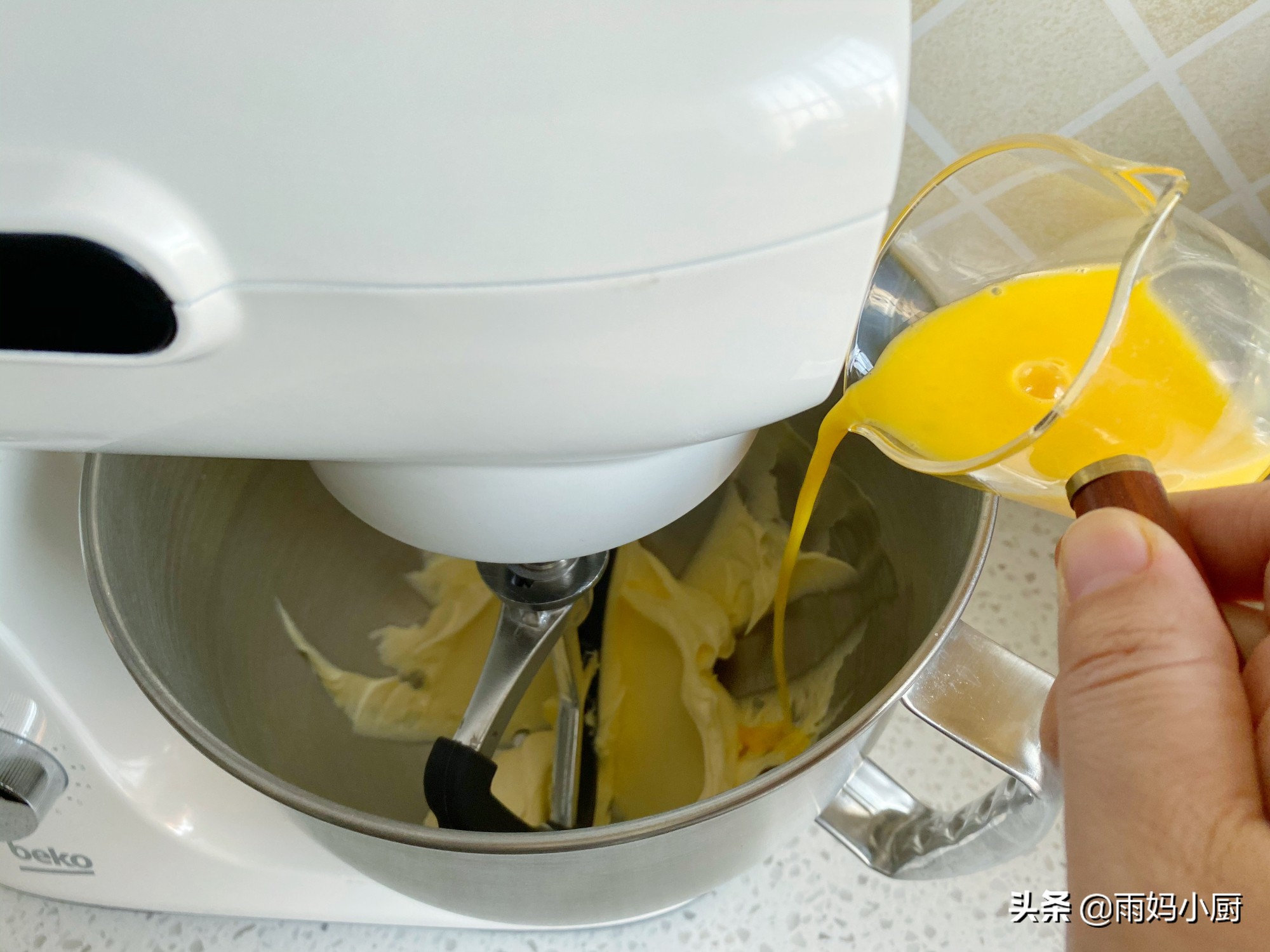 聖誕節快到了，教你做香酥美味高顏值花環曲奇，花紋清晰一學就會