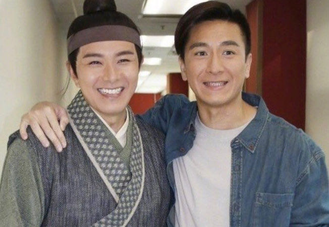 新晋视帝两任女友同框，谁丑谁尴尬，圈子小了