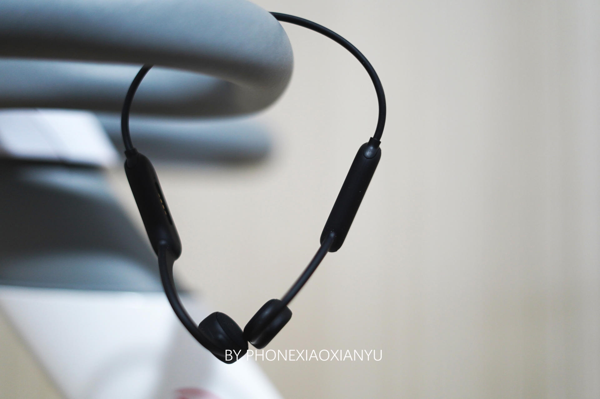 国产骨传导升级之作 音质、颜值双双升级 南卡骨传导体验如何？