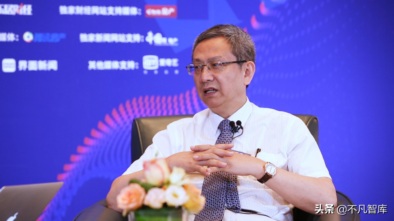 房子多的人迎来“大麻烦”？财政部一锤定音，房产税的标准已提出