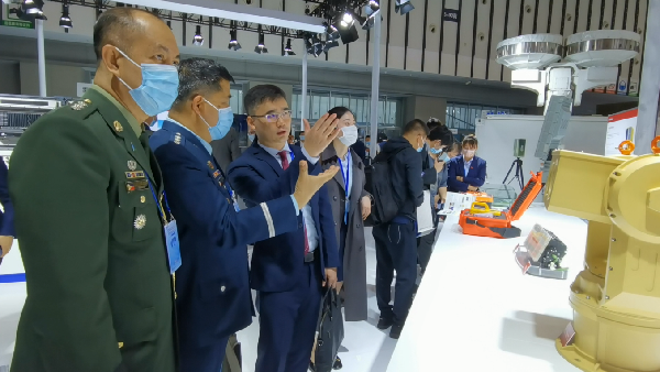 ����۽�ح���ڿƼ����ӳ� �й��״＼����׷�ϵ���Խ