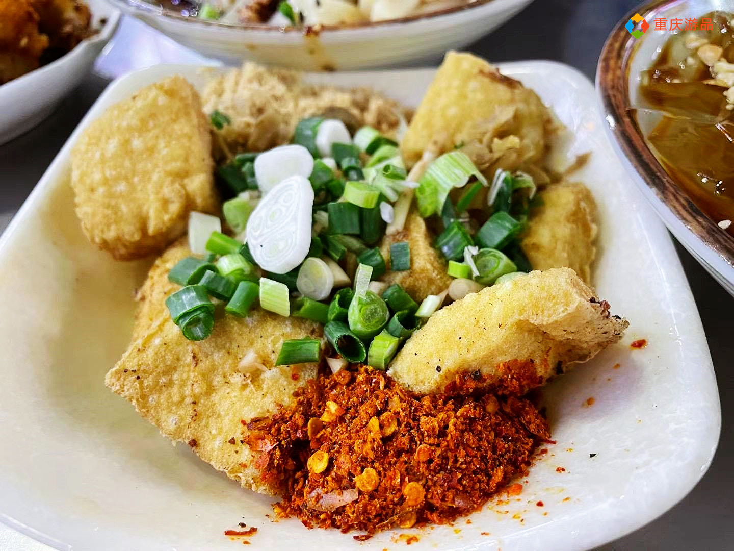 重庆小两口环游中国：西昌美食之旅，包浆豆腐一定要来两份