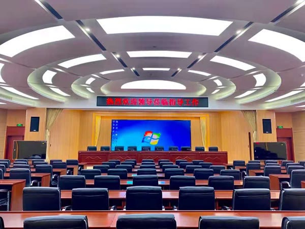 上海国际设计周艺术指导刘薇：刚柔并济的设计生命力