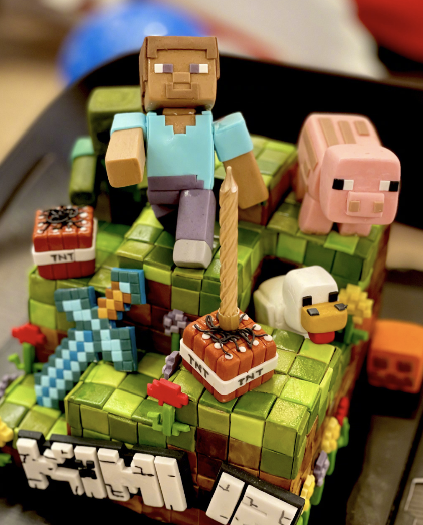 林志颖为12岁儿子庆生，Kimi身高直逼爸爸妈妈，父子同框像兄弟