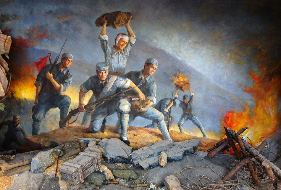 新四军组建时八个团，各以一个字为代号，合起