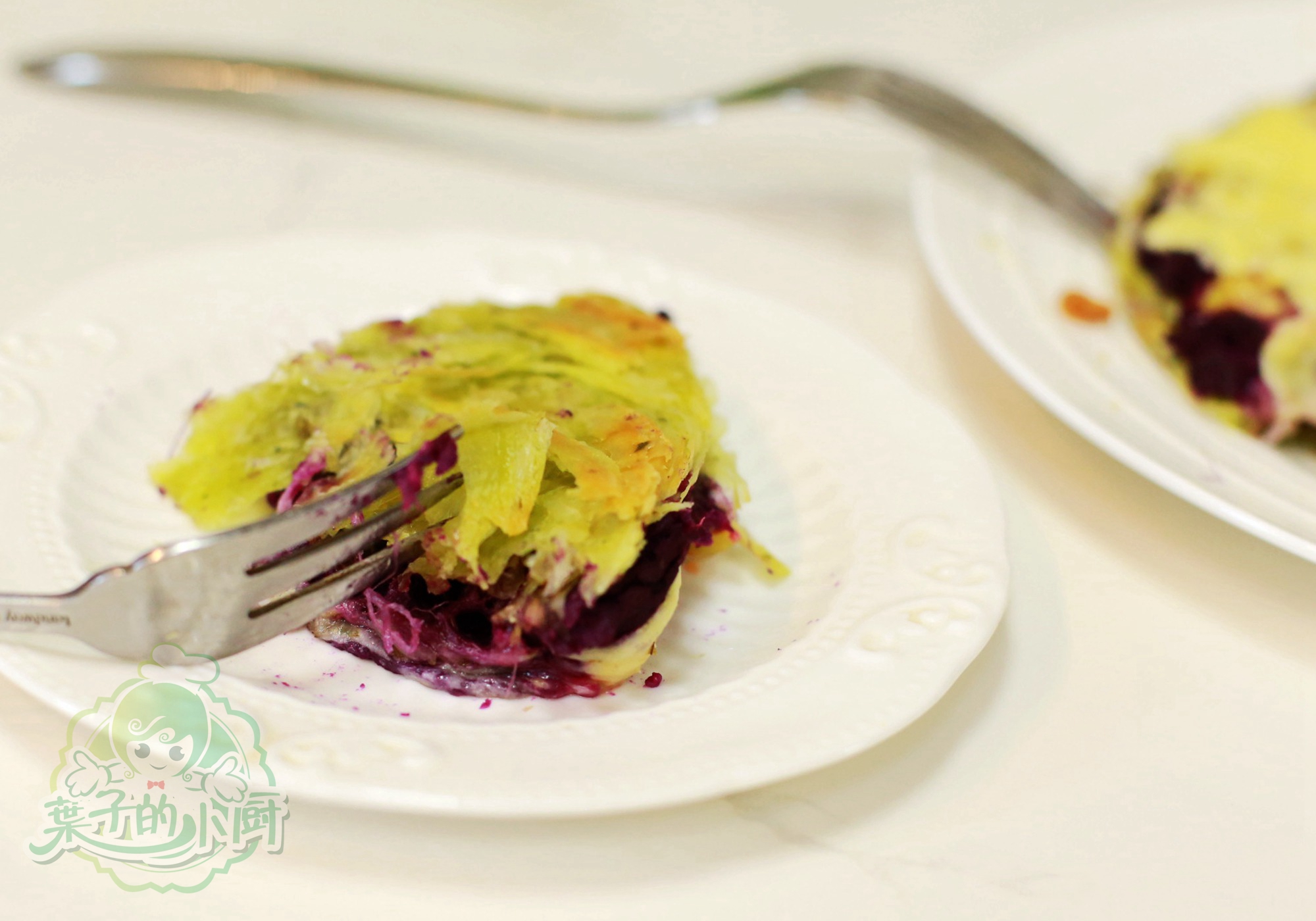 Self-restrained " wrap around Sa " , the family gives full marks! Do not knead dough not to ferment, crisp pulls silk again, delicious exploded