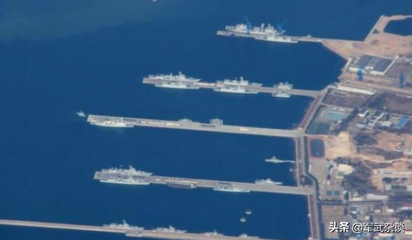中国7艘核潜艇现身南海，威慑美国航母战斗群，让美航母有来无回