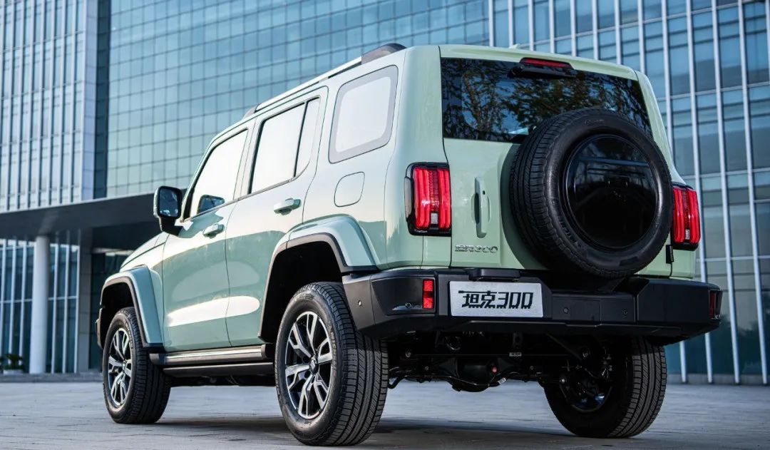 闭口不提油耗，坦克300城市版的卖点到底在哪？