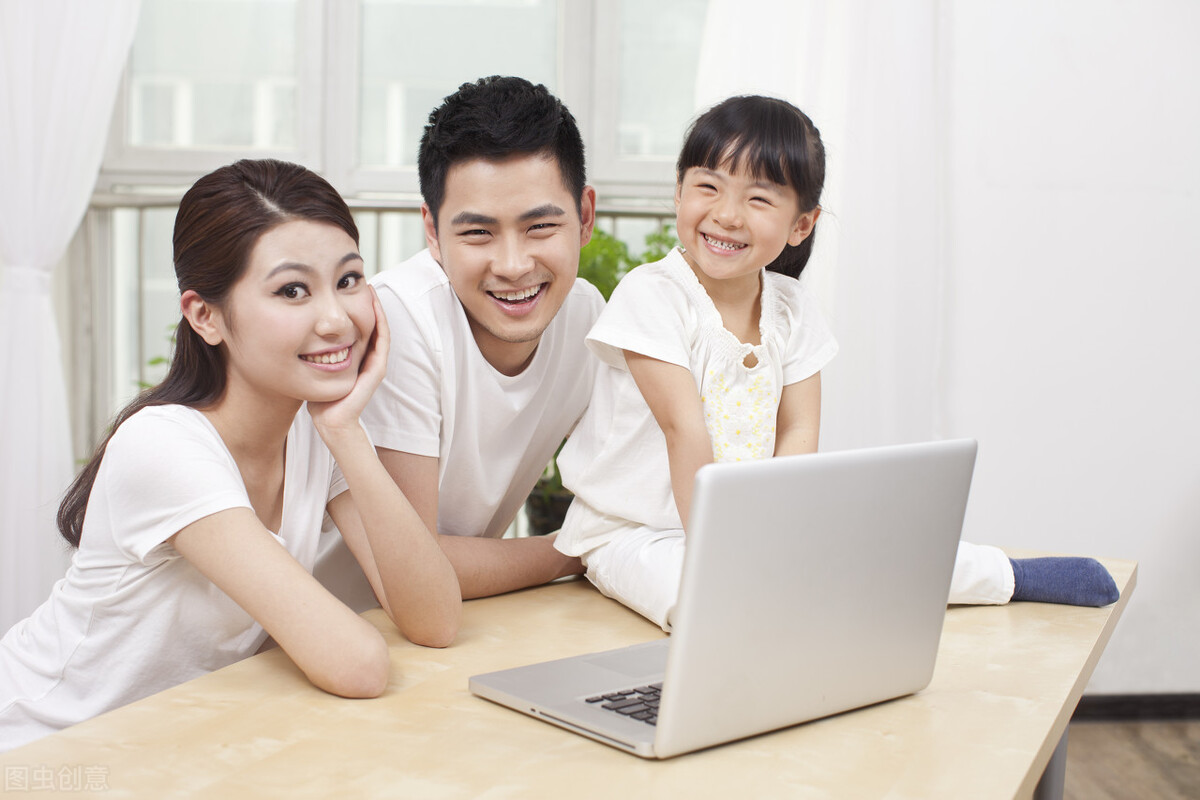 教务管理系统软件用哪个比较好？