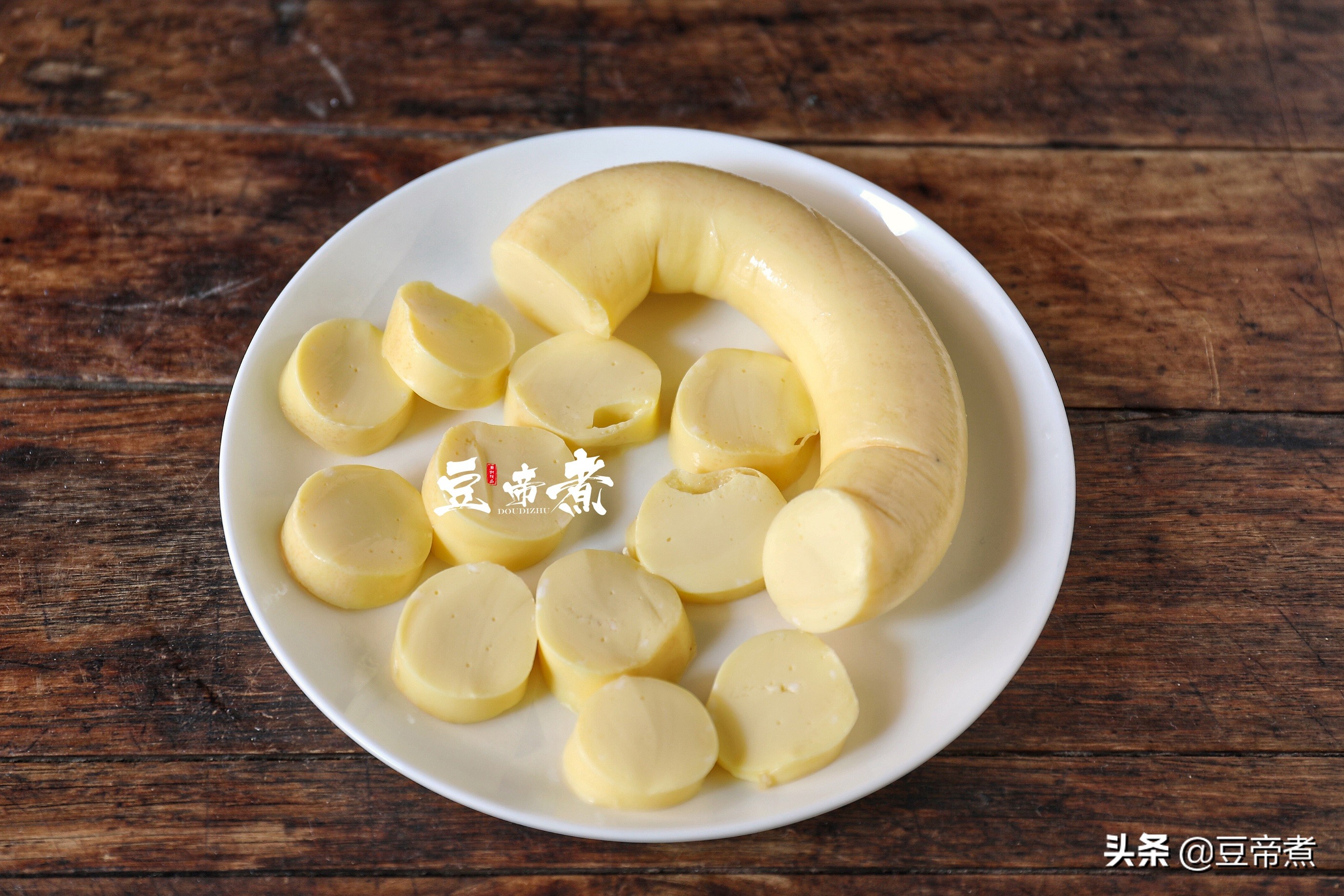 吃百菜不如吃白菜，白菜又以此菜為最好，簡單搭配水煮味道極好