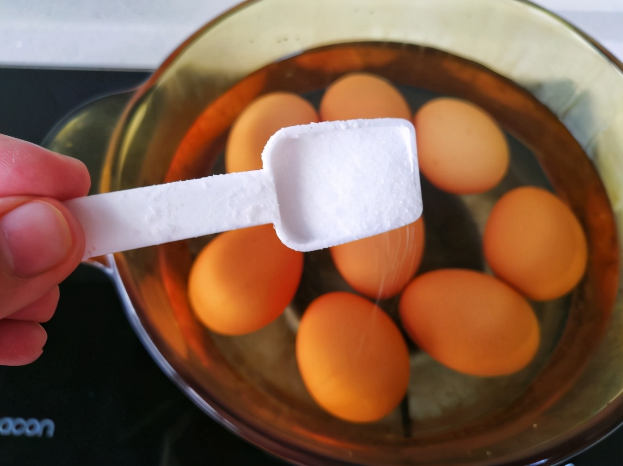 图片[4]-煮鸡蛋做法步骤图 鸡蛋鲜嫩入味3秒剥蛋壳-起舞食谱网