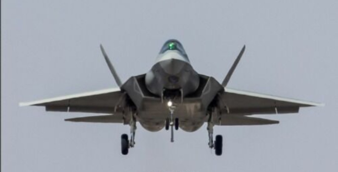 FC31\u002F歼31隐形舰载机分析【人民海军】