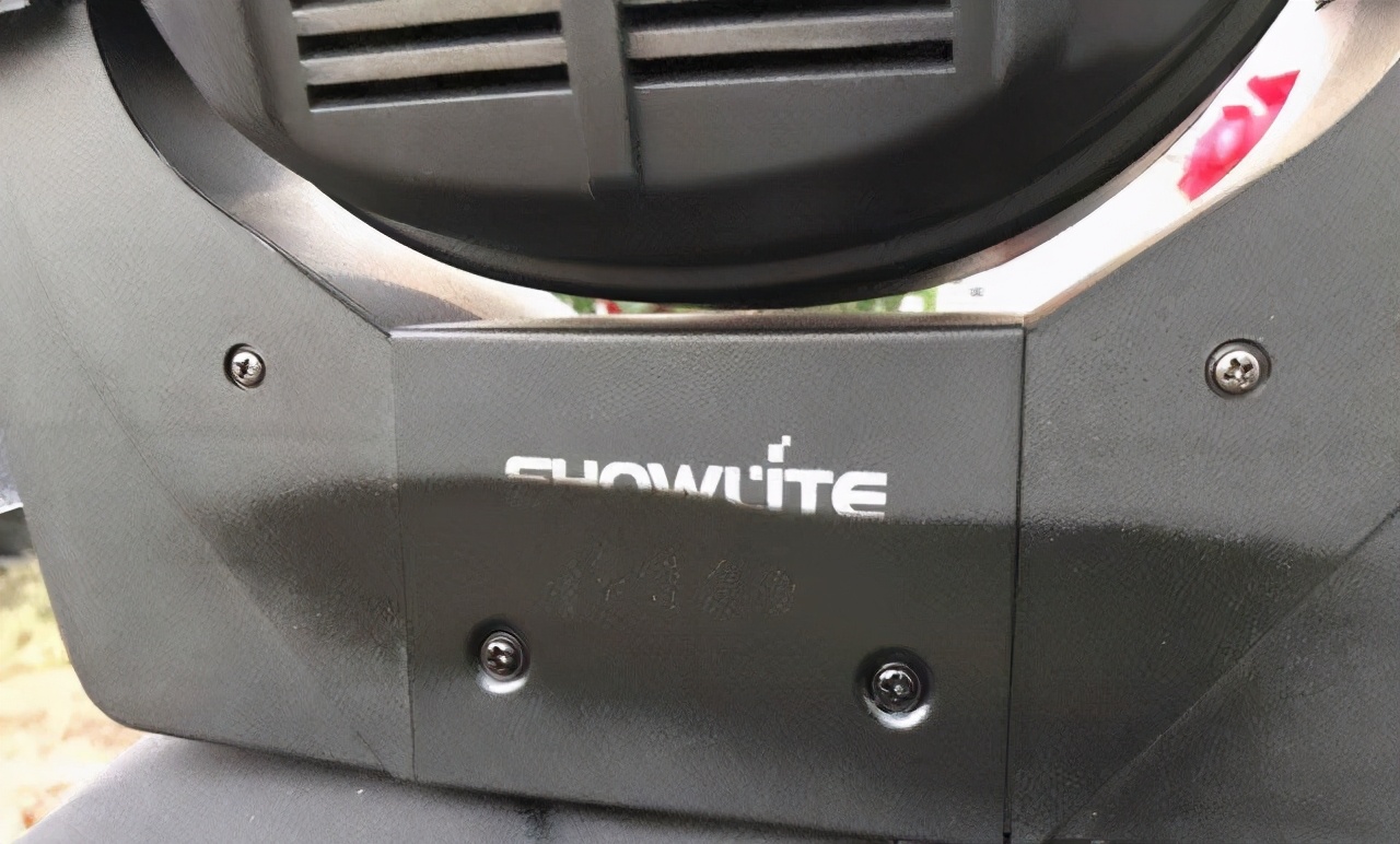 自欺欺人？ �台獨�不想用大陸設備用筆抹掉商標