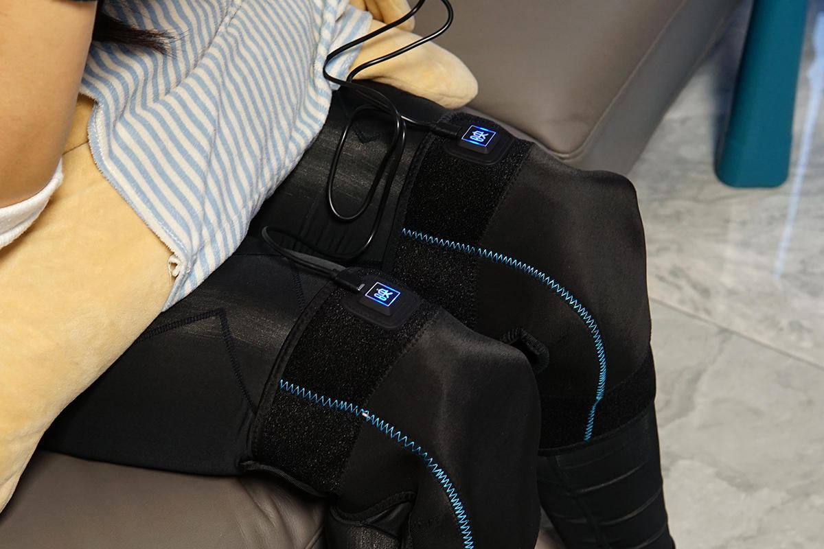 暖膝更暖心，用映寿汇发热护膝向爸妈表达爱