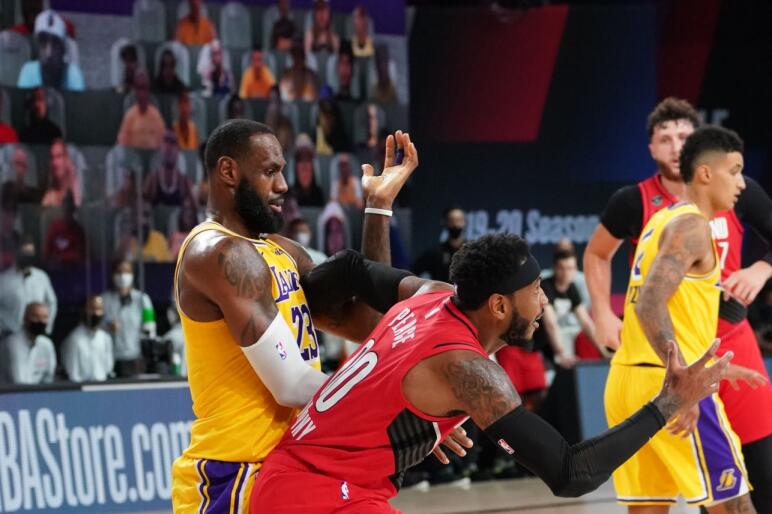 西區大亂！7隊輸球僅火箭不敗，湖人攤牌吊打3巨頭，快艇很不妙