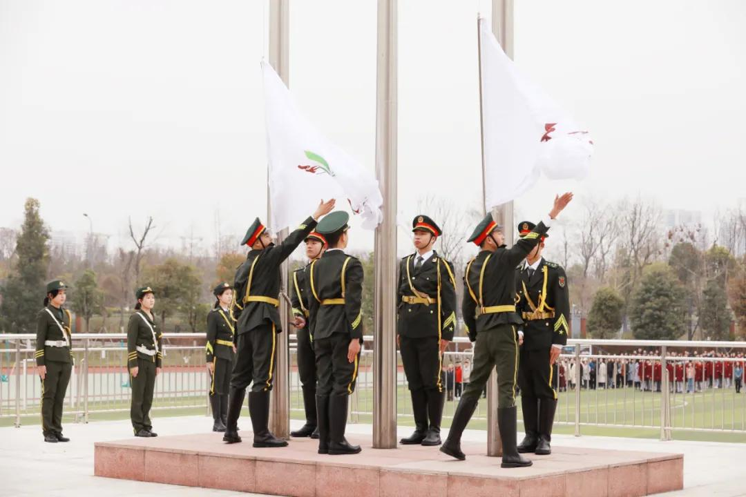 天府七中2020-2021学年下期开学典礼