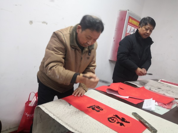 �ձ��黭�о�Ժ������������ҵΪ����д����
